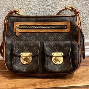 Authentic vintage Louis Vuitton Hudson GM with fringe